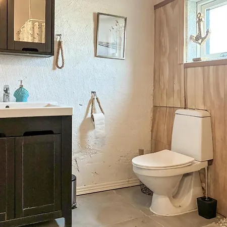 2 Bedroom Awesome In