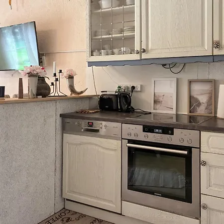 Dom wakacyjny 2 Bedroom Awesome In *