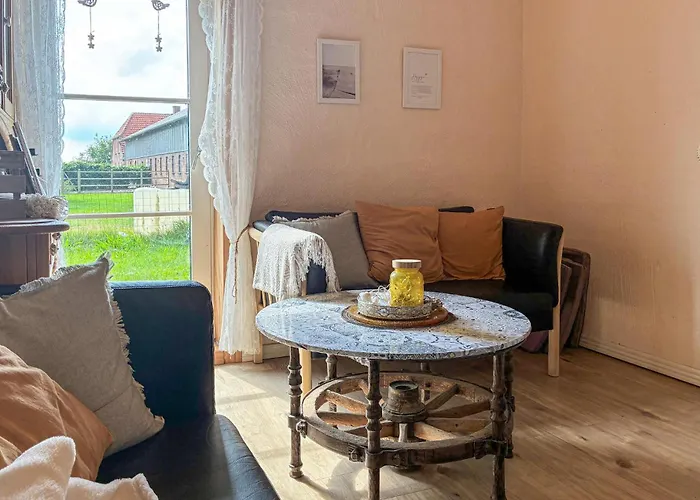 2 Bedroom Awesome In 別荘 Højer