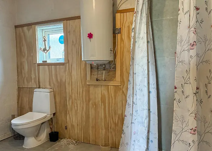 別荘 2 Bedroom Awesome In
